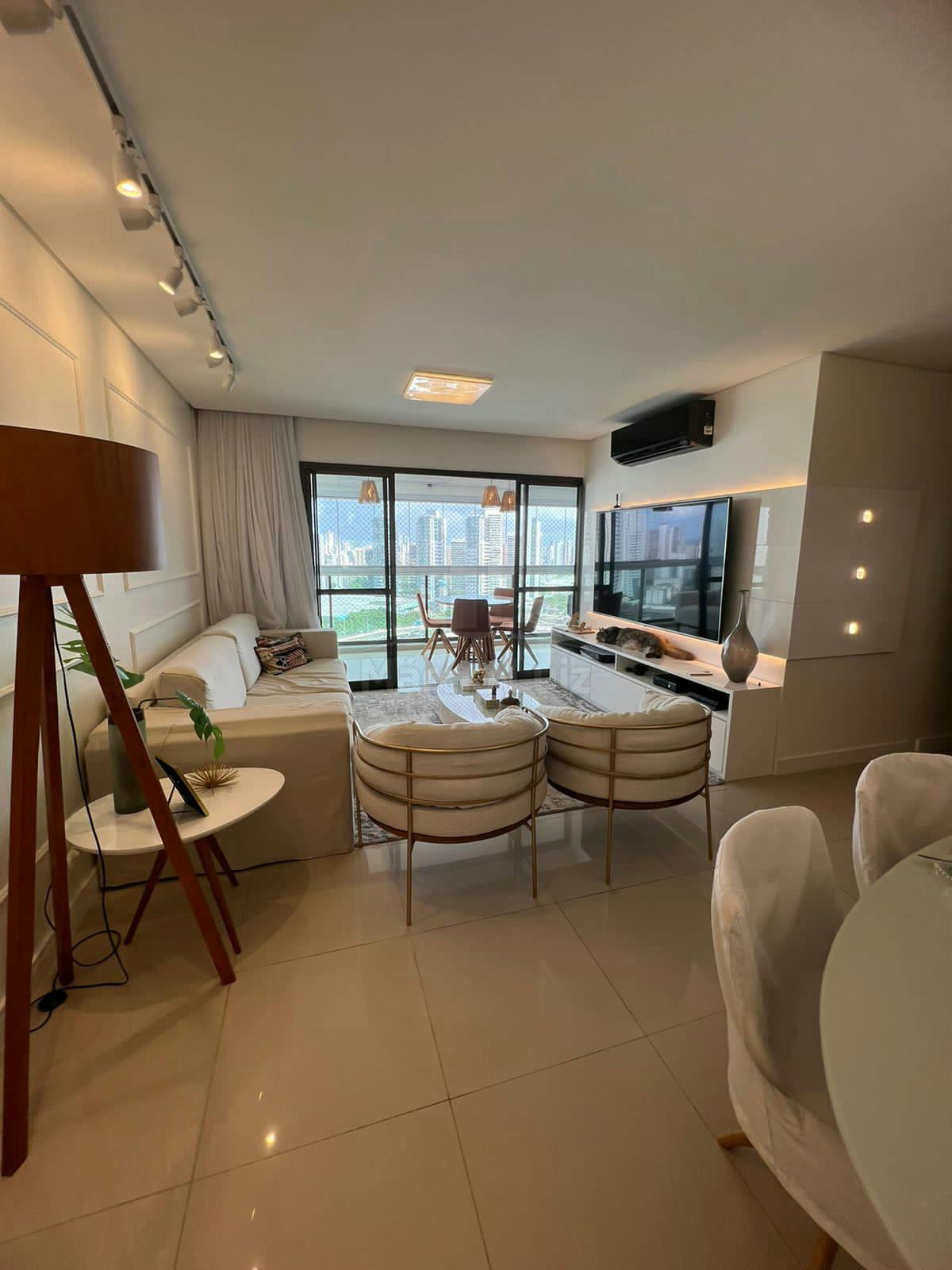 Apartamento vista-mar à venda em Recife